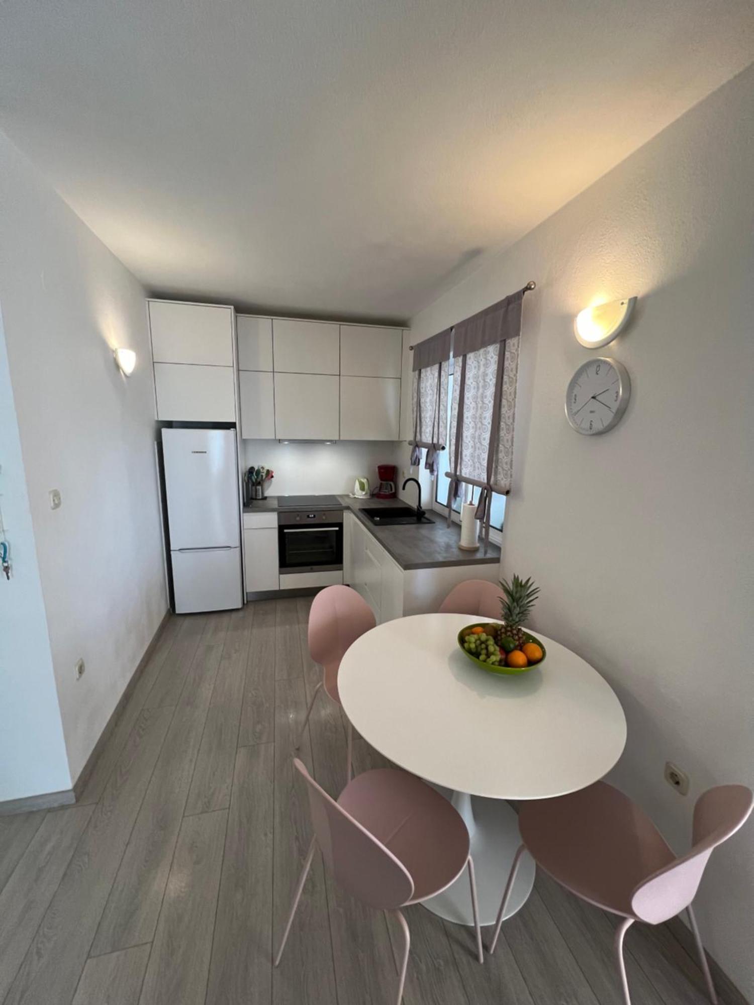 טוצפי Apartment Chiara מראה חיצוני תמונה